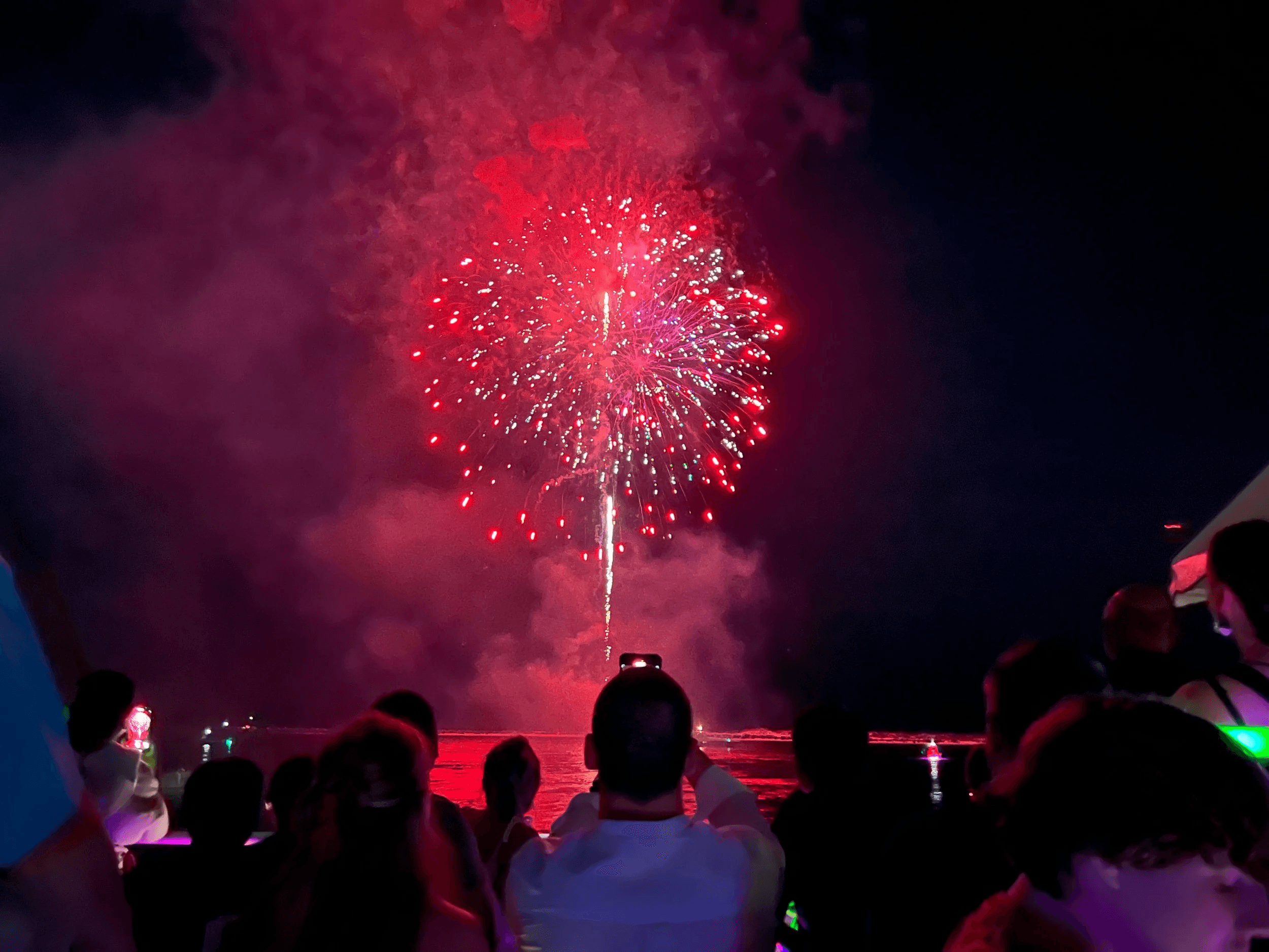 Destin Fireworks Cruise: Night Boat Tour on the Emerald Coast