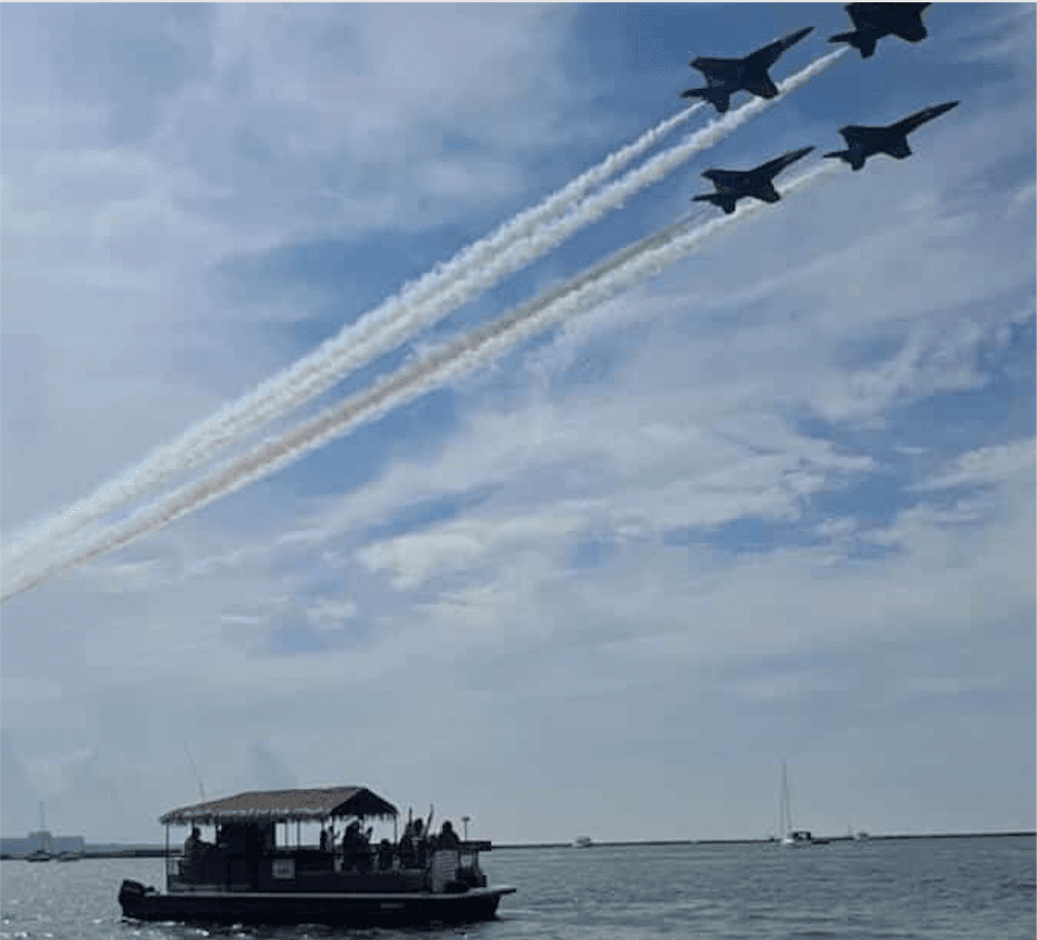 Big Kahuna Air Show 2.5-Hour Private Cruise on Lake Erie