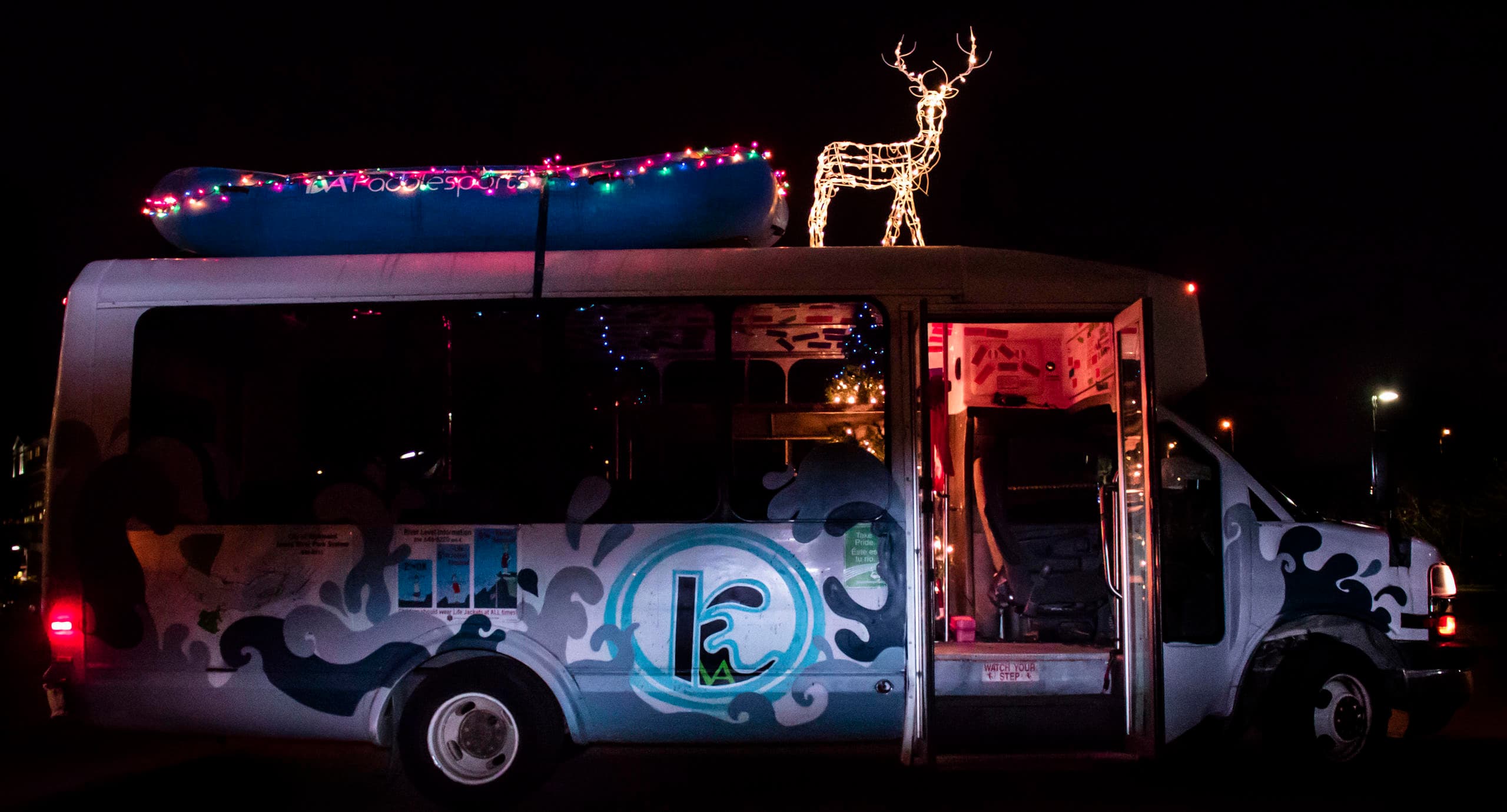Experience Richmond’s Tacky Light Tours: Festive Holiday Fun on Wheels