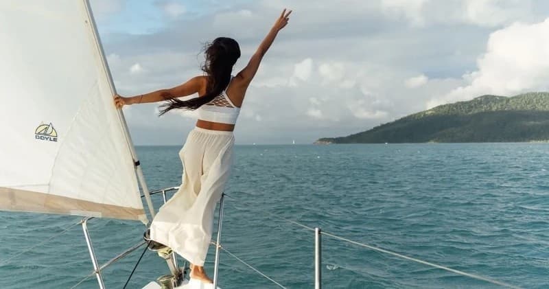 Whitsunday Sailing Adventure with Anchor Yacht Club