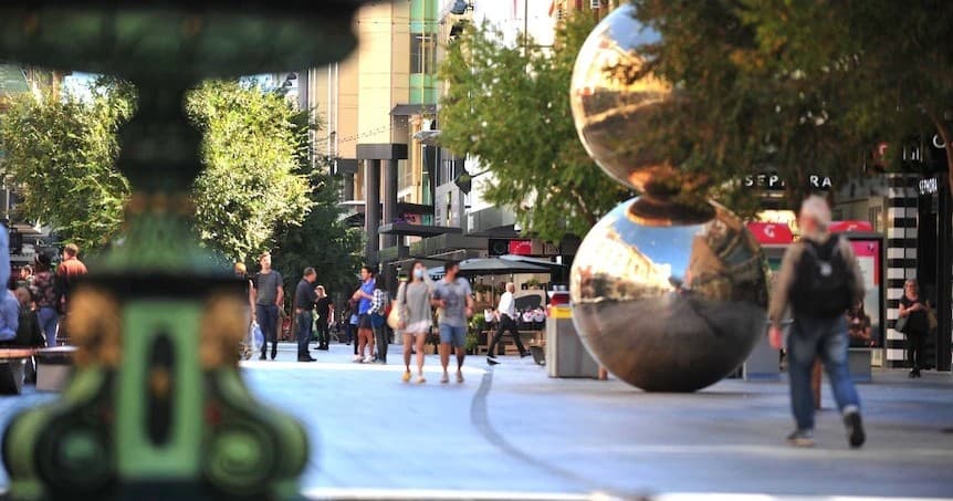 Historic Land Adventure: Adelaide's Mt Lofty & Hahndorf Tour