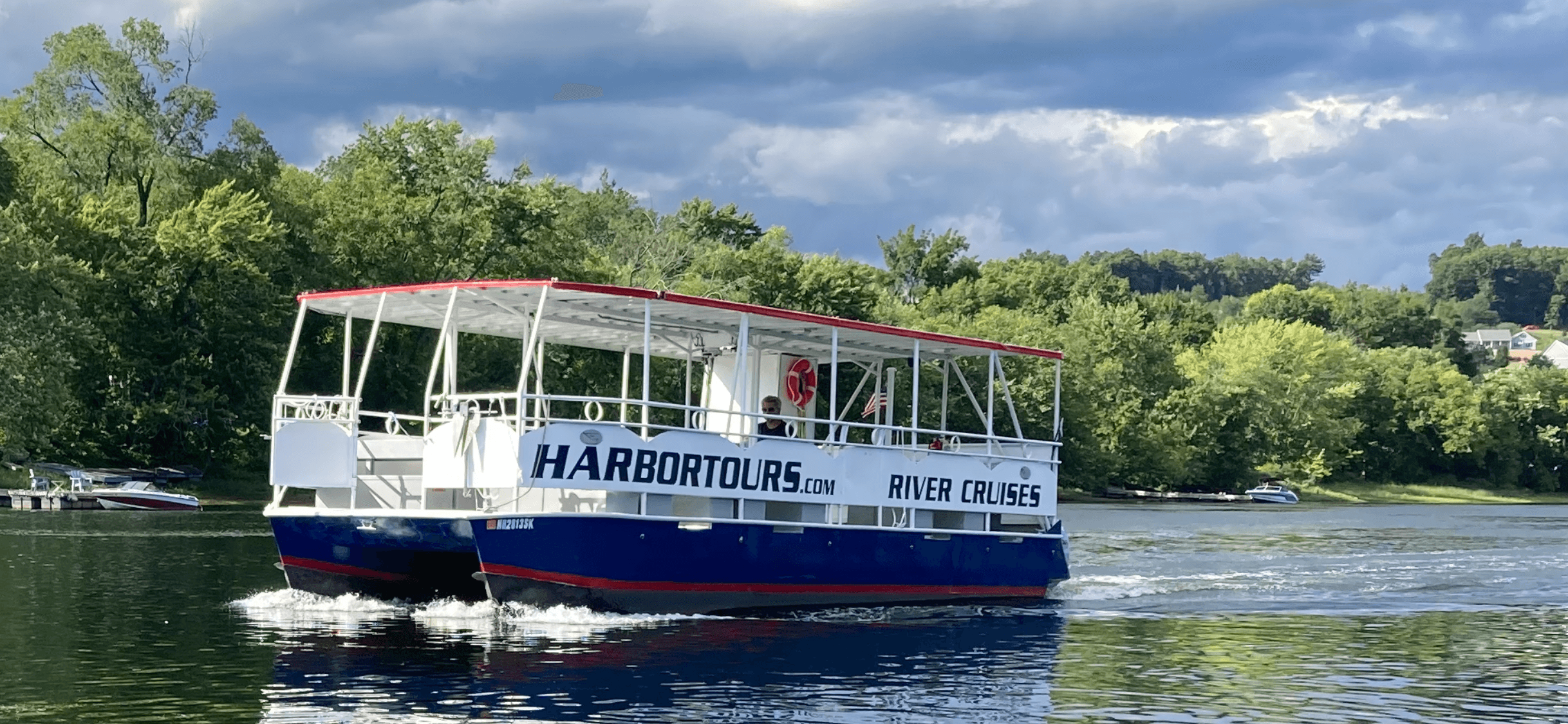Water Activities: Haverhill River Cruise by Yankee Clipper
