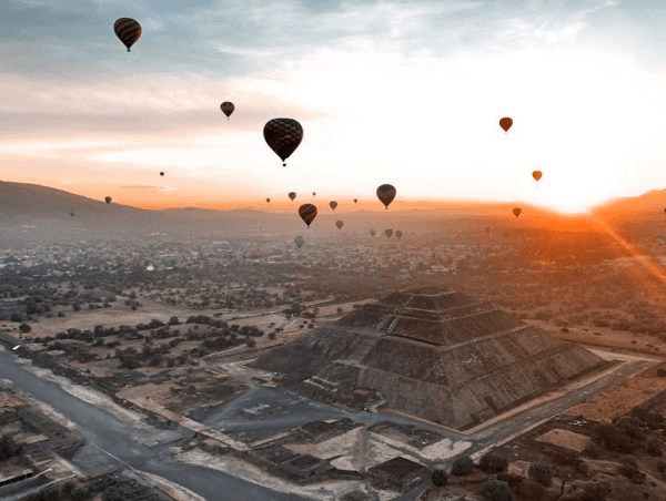Balloon Flight to Teotihuacán with Globos Aerostáticos MX