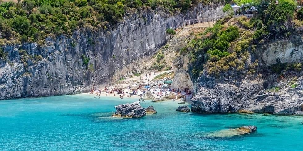 Sail the Blue Caves and Navagio: Round of Zakynthos Shipwreck & Swim Cruise