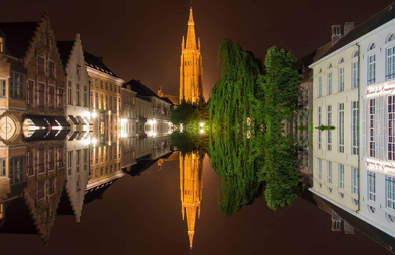 Night Walk Through Brugge with Walkative!