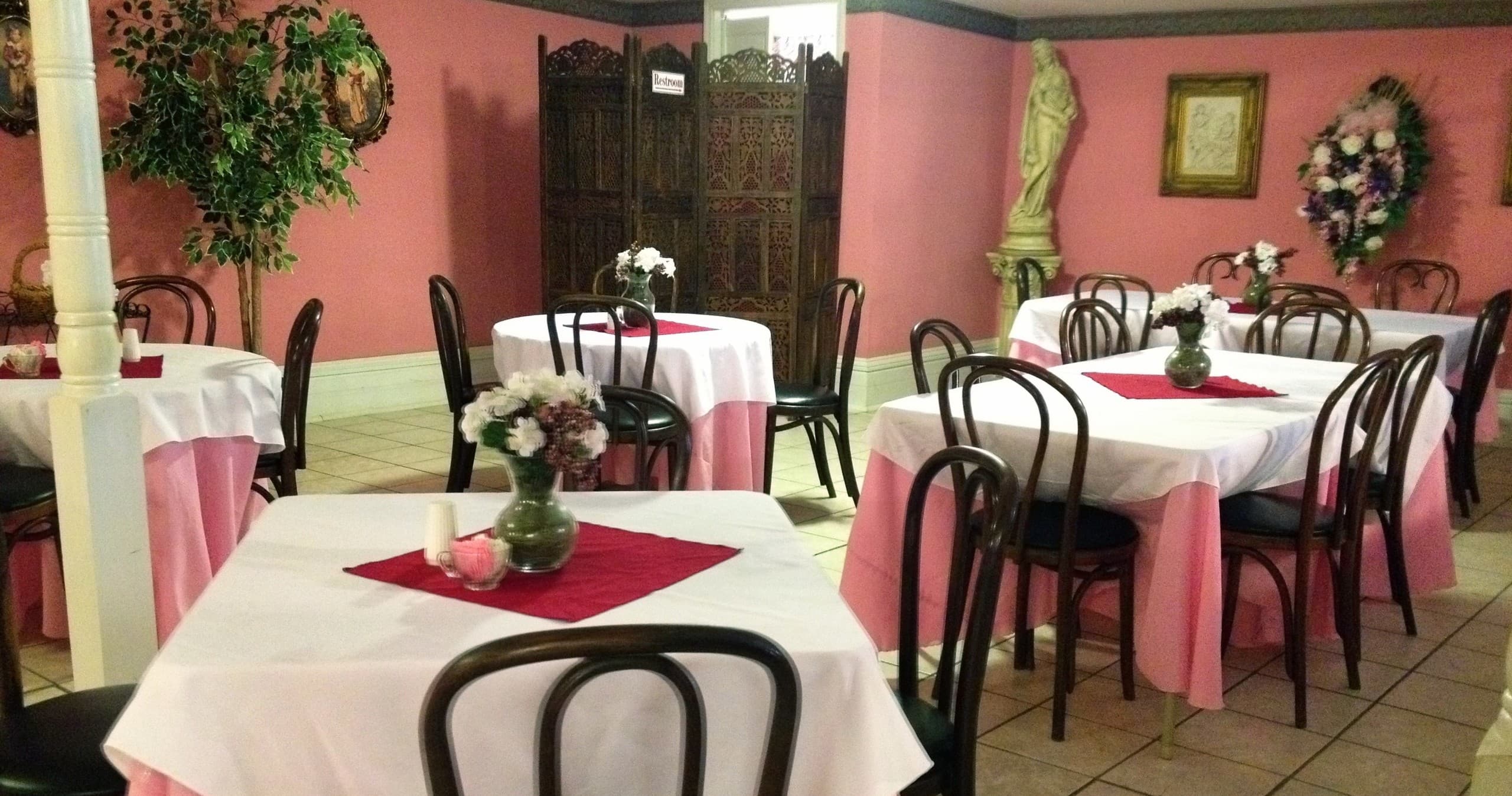 Lunch at Falcon Manor’s Victorian Tea Room in McMinnville