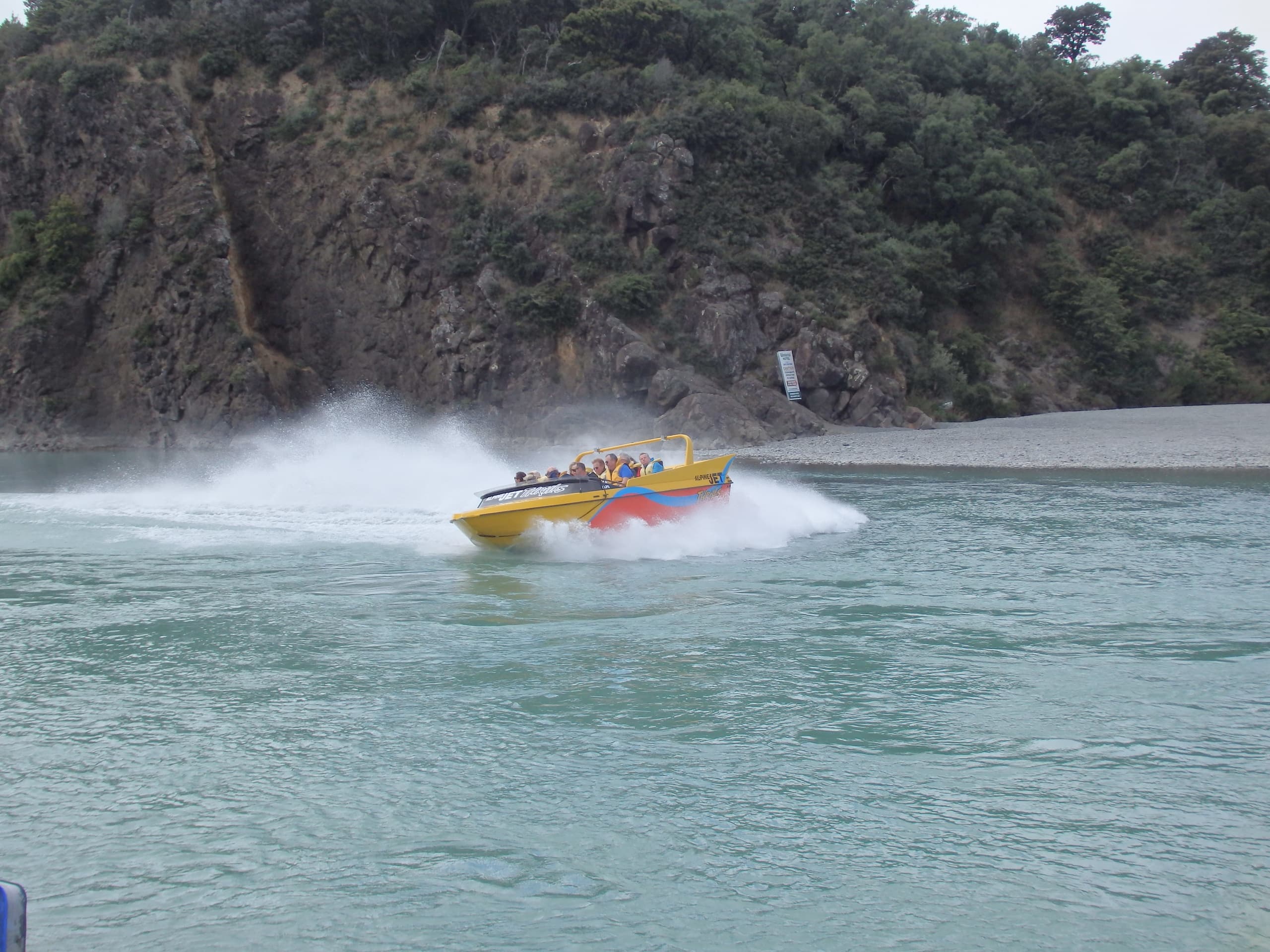 Jet Boating Thrills with Alpine Jet Thrills in Springfield