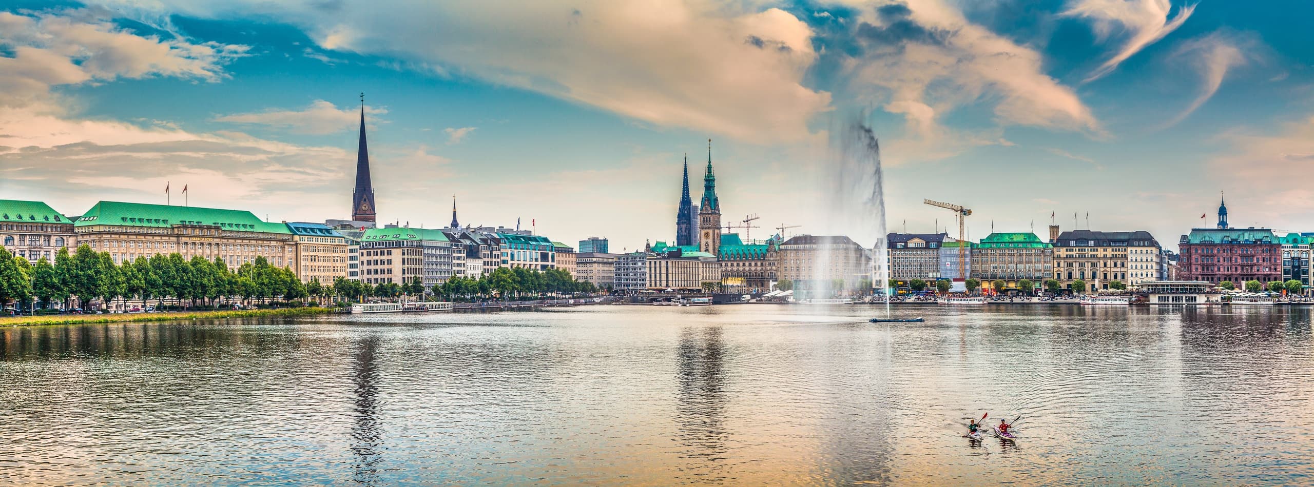 City Cycling & Heritage with Zweiradperle in Hamburg