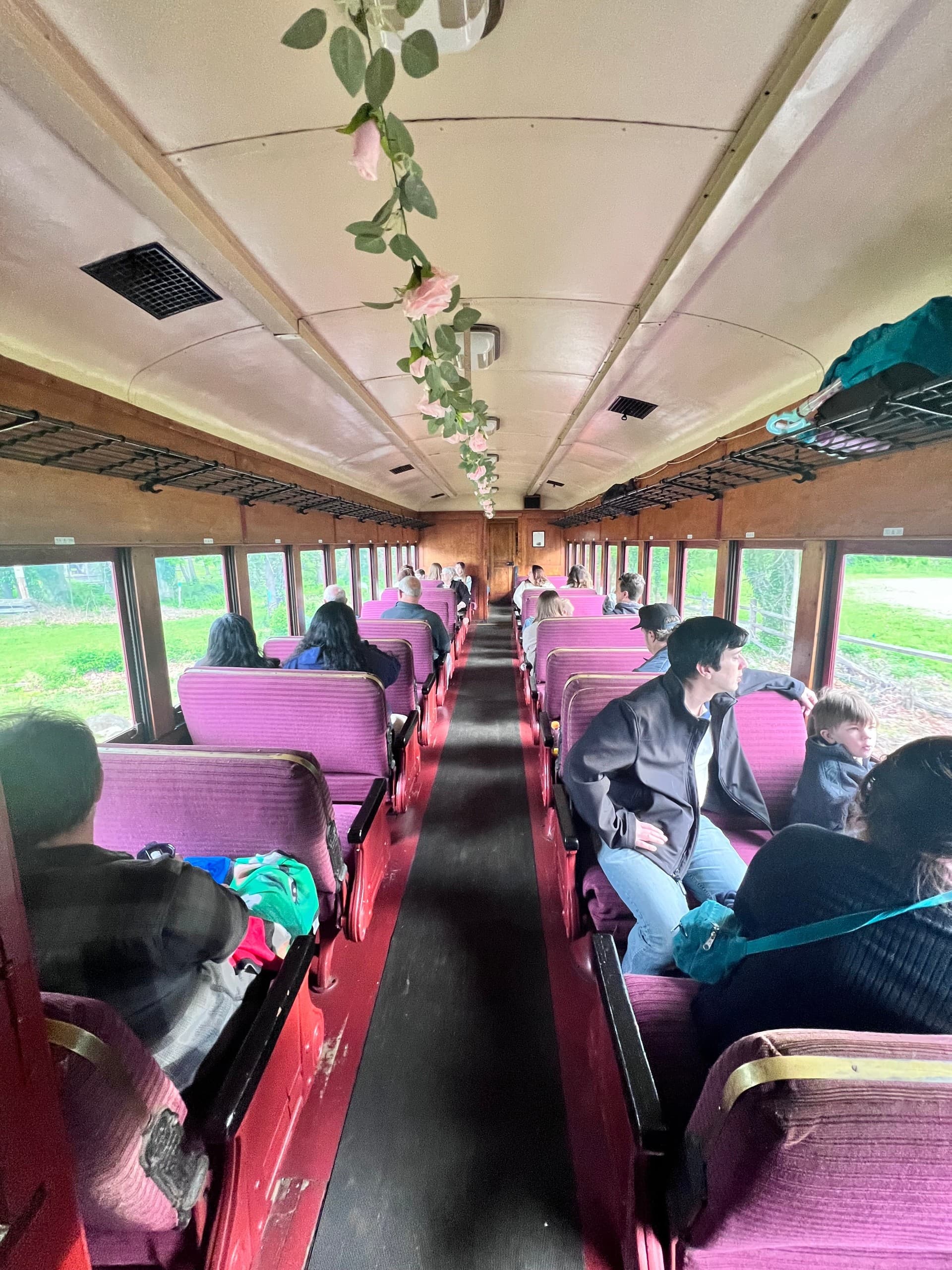 Hockessin Clipper Doodlebug: A Historic 17-Mile Scenic Train Ride Along Red Clay Creek photo 2