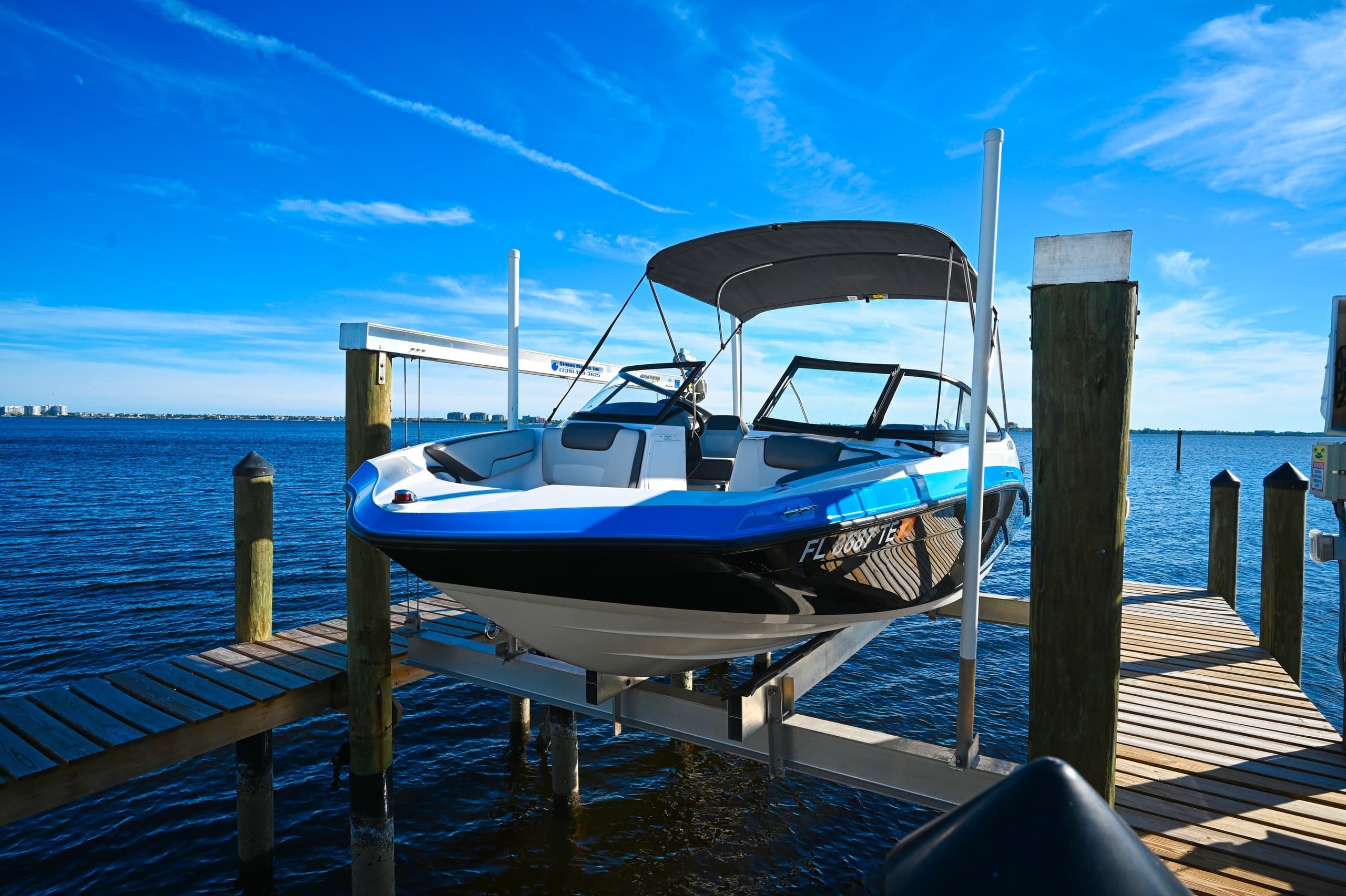 Explore Cape Coral by Jetboat: Yamaha SX190 Rental for Sandbars, Mangroves, and Dolphins