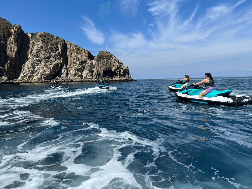 Thrilling Jet Ski Rentals in Avalon, California