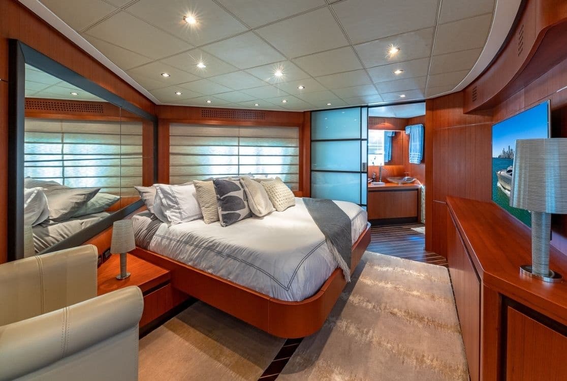 Cruise Miami’s Skyline Aboard a 90' VIP Pershing Yacht photo 2