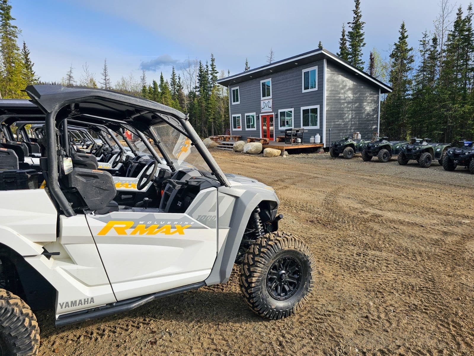 Northern Lights & Adventure with Snowhook Guides in Willow, Alaska
