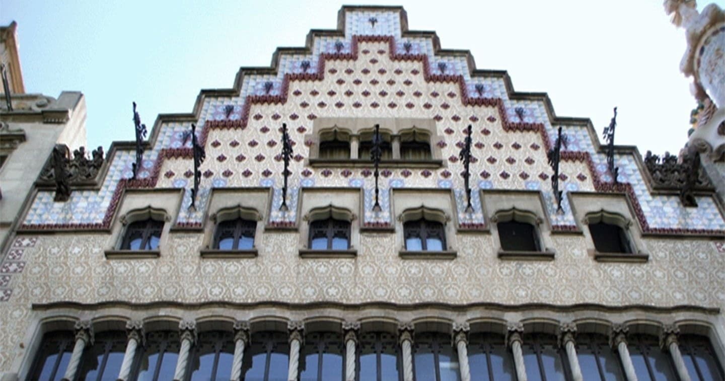 Barcelona Modernism Tours with Artchitectours