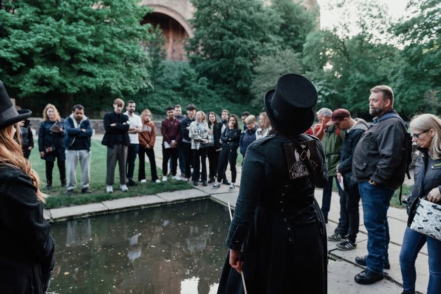Historic Land-Adventures with Shiverpool in Liverpool