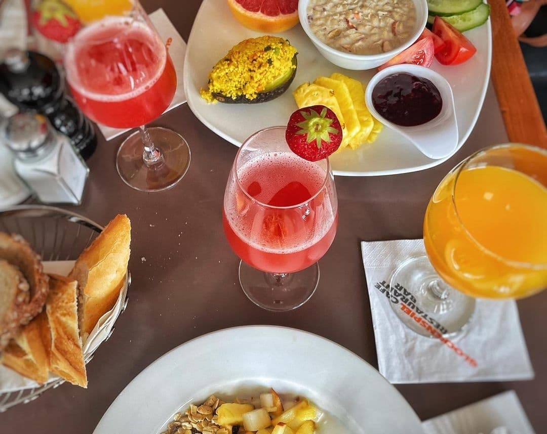 City Tours & Food Experience with BlackBook Tours in Munich