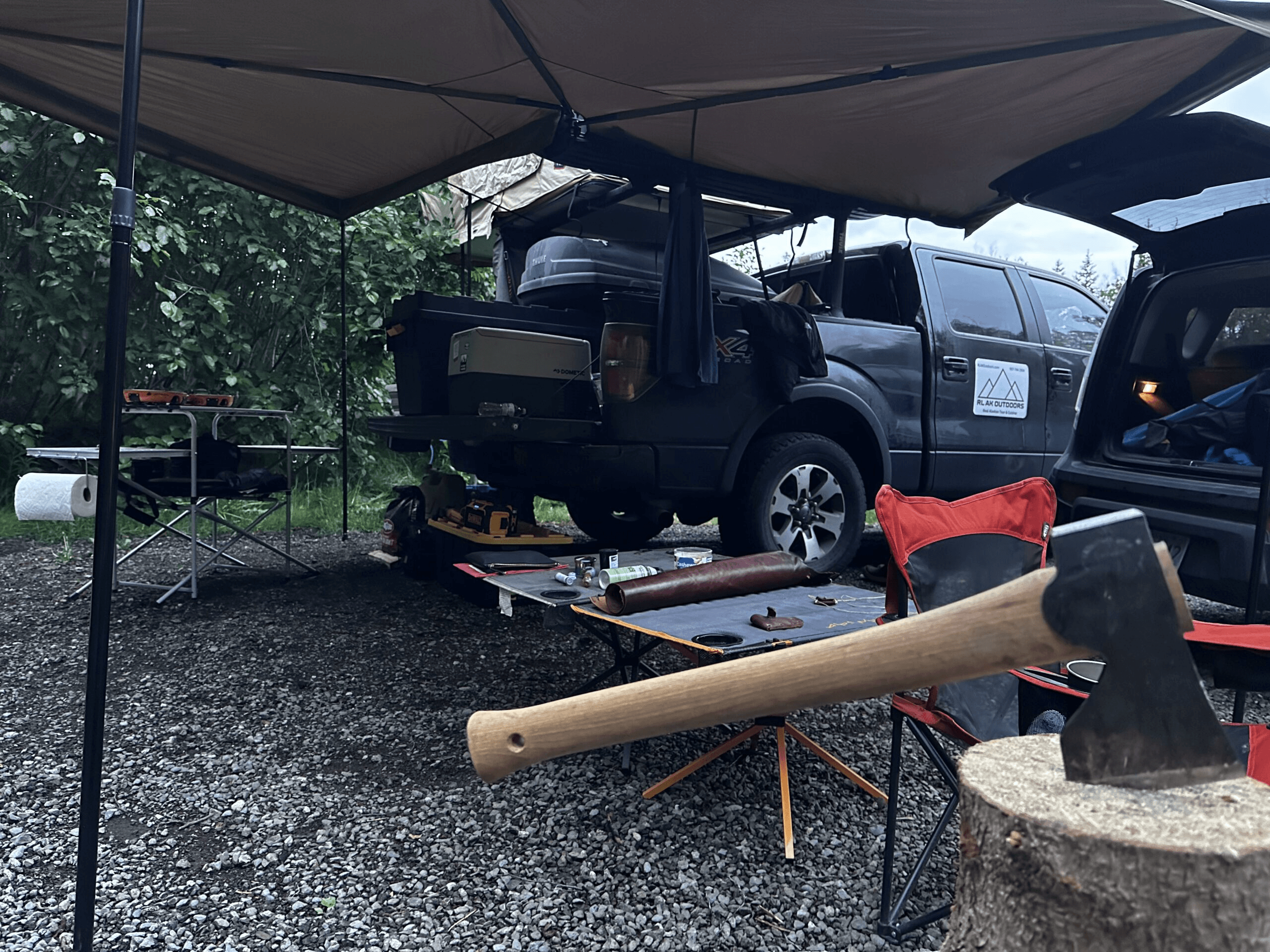 All-Inclusive Kenai Lake Glamping Adventure in Alaska