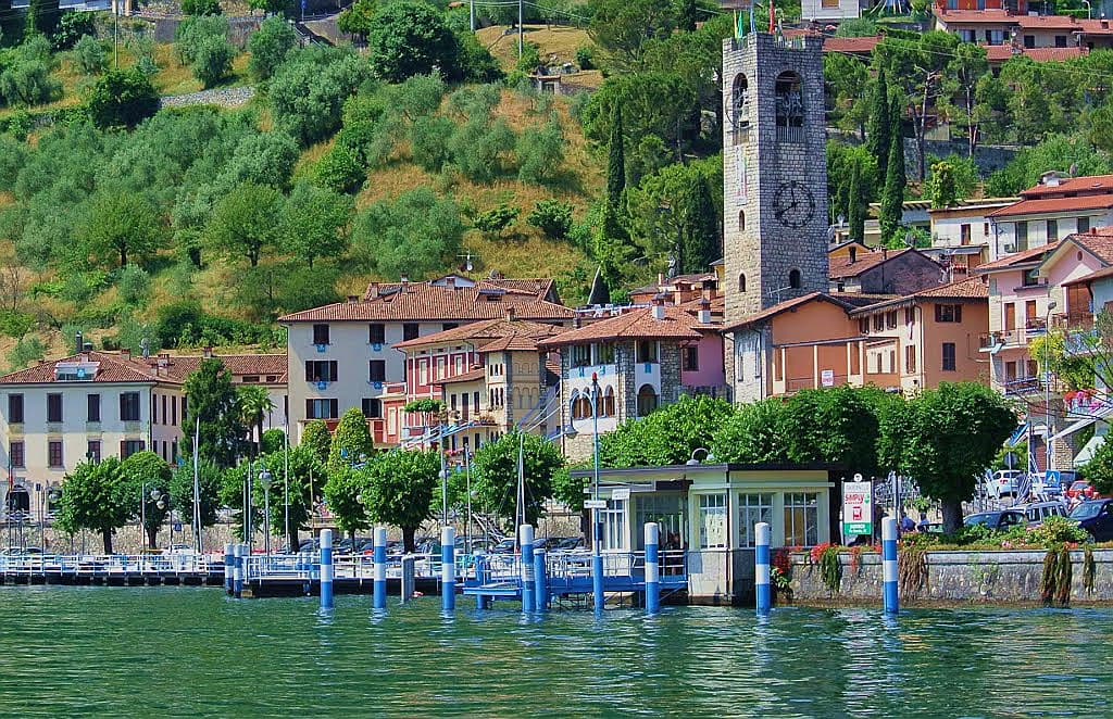 Boat Charters in Lake Iseo with Da Tavernola