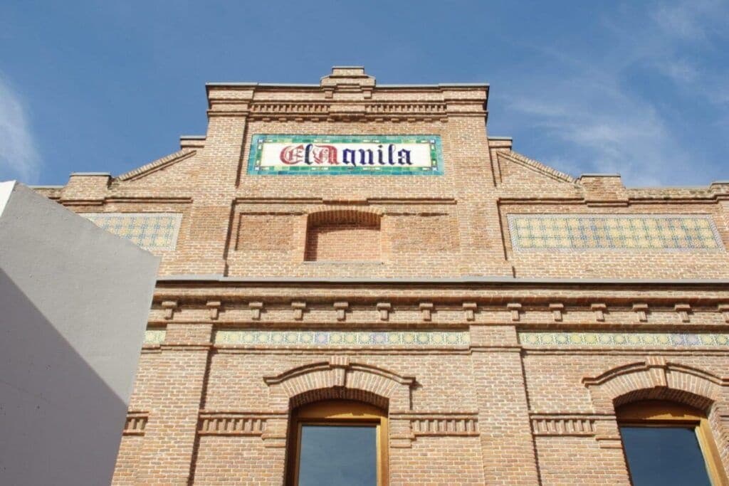 Architectural Journeys with Artchitectours in Barcelona