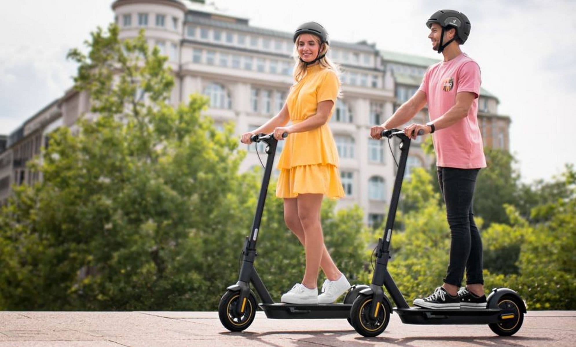 Jewish Quarter E-Scooter Tour by V&G COMPANY in Krakow