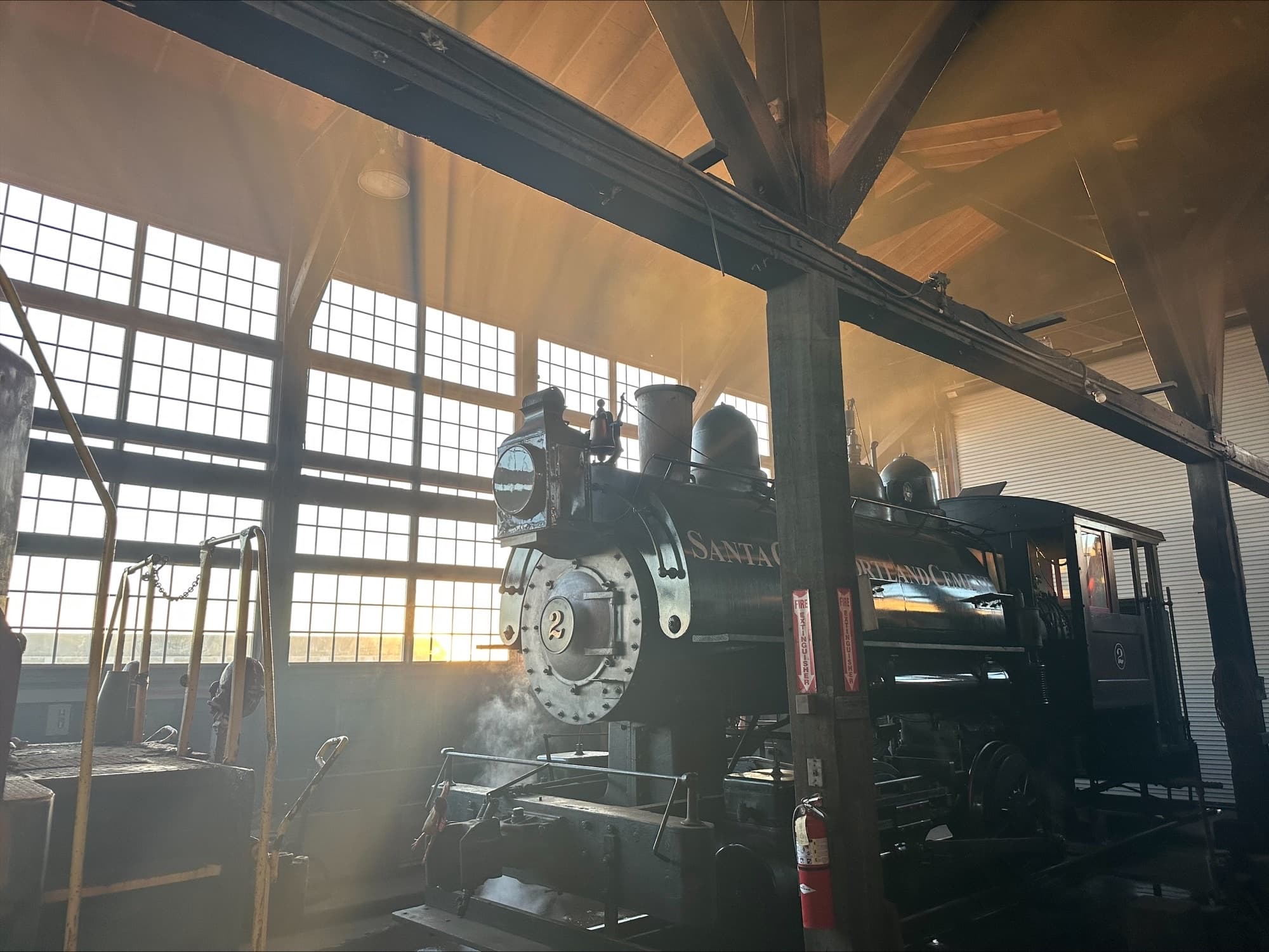 Exclusive Roundhouse and Backshop Train Tour in Fort Bragg