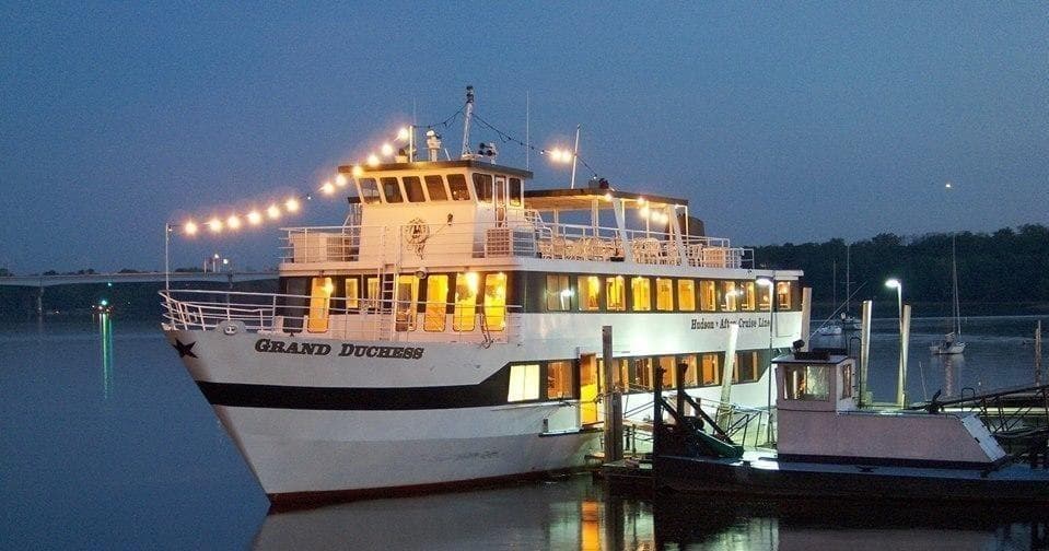 Wine Tasting & Dinner Cruise on St. Croix River in Hudson