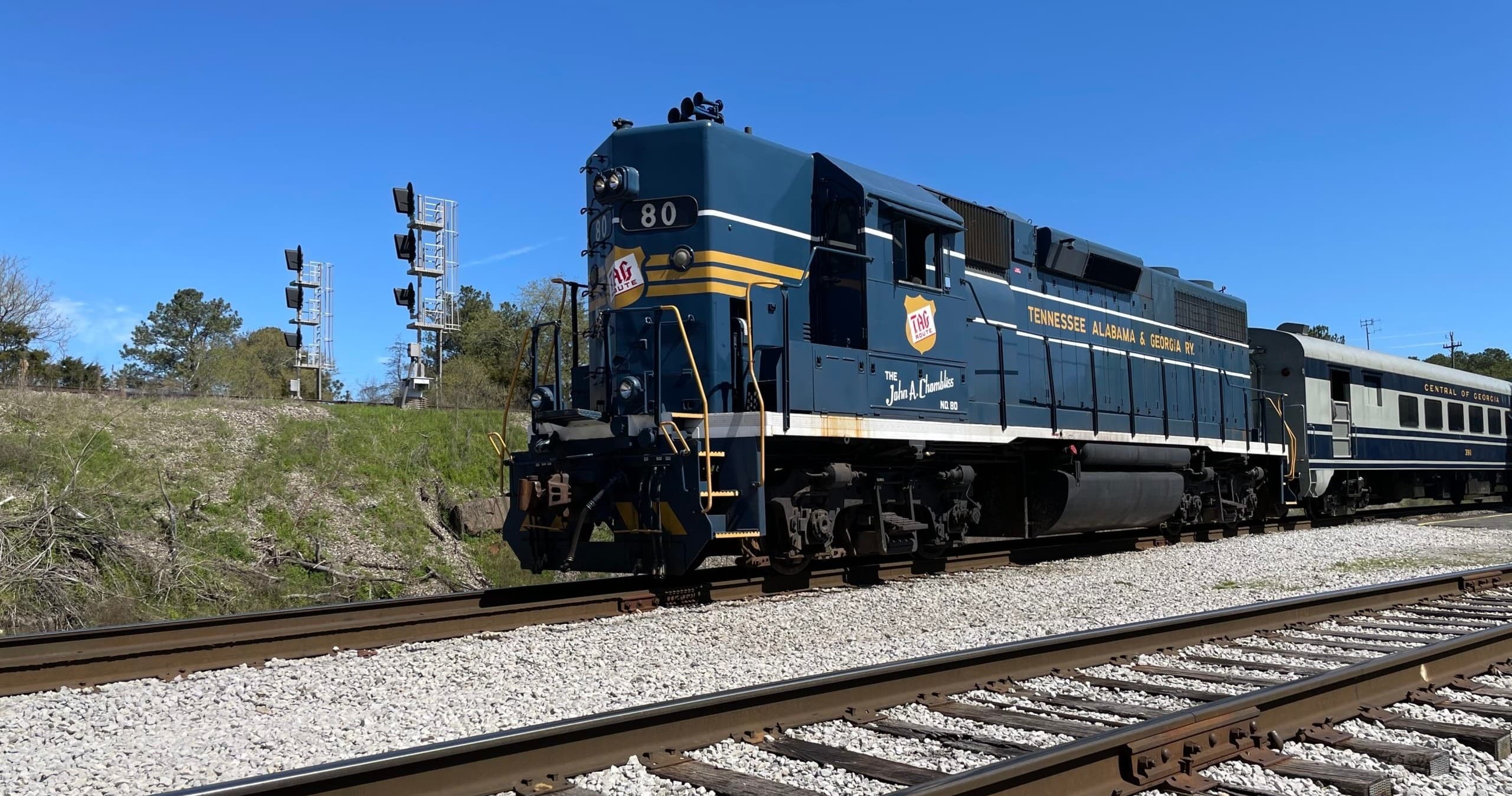 Riding Chattanooga’s Rail with Tennessee Valley Railroad Museum