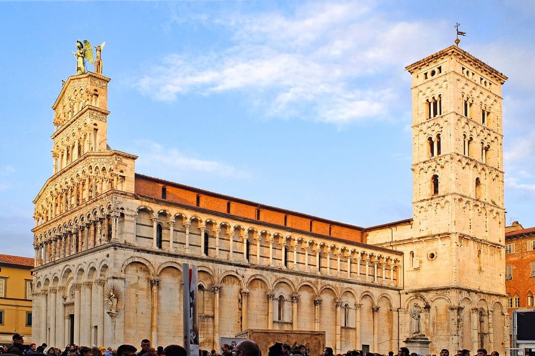 Historic Walking Tour of Lucca with WALK Lucca