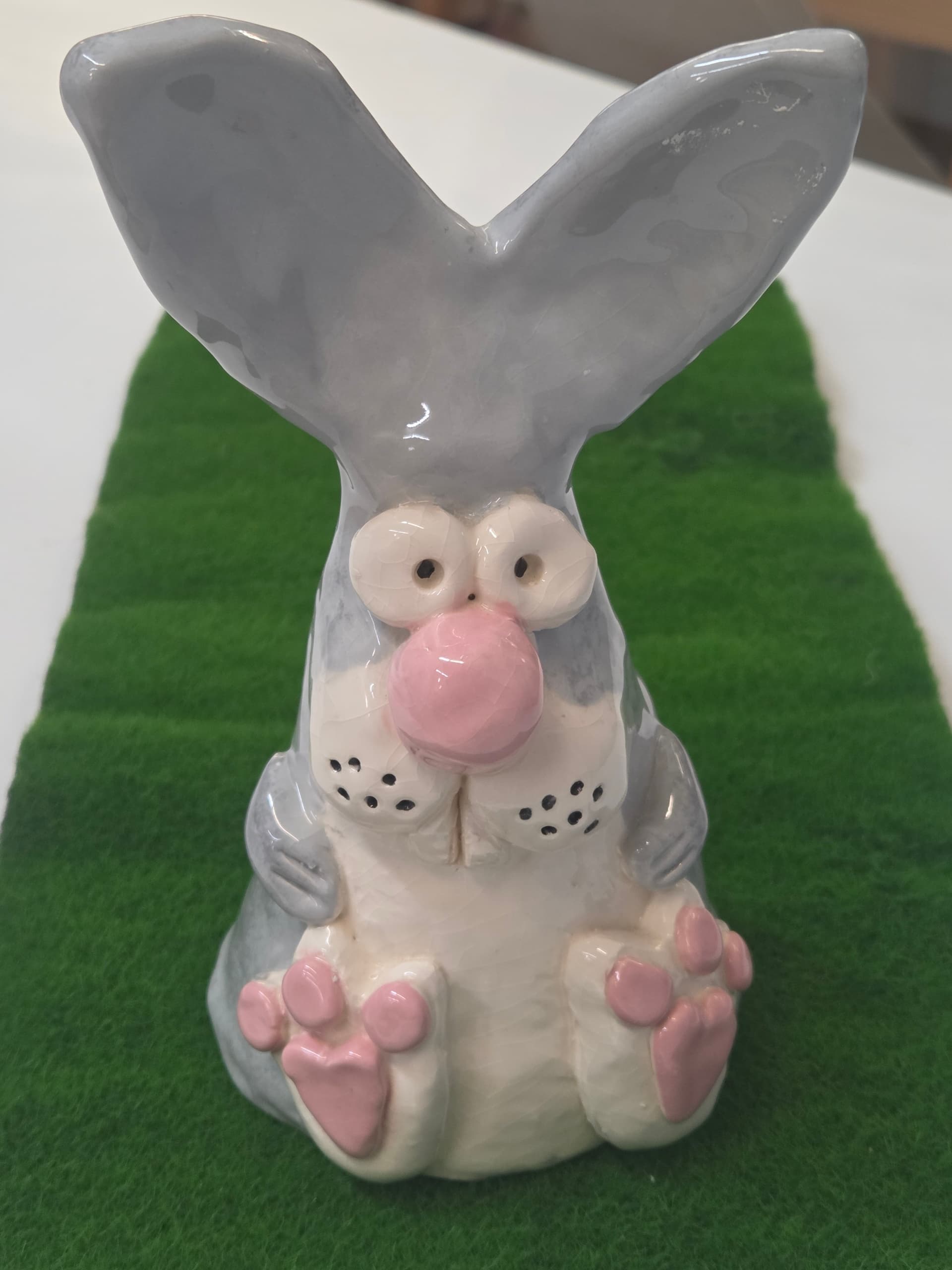 Make a Clay Bunny in Cleveland: Hands-On Pottery Workshop on the Redlands Coast