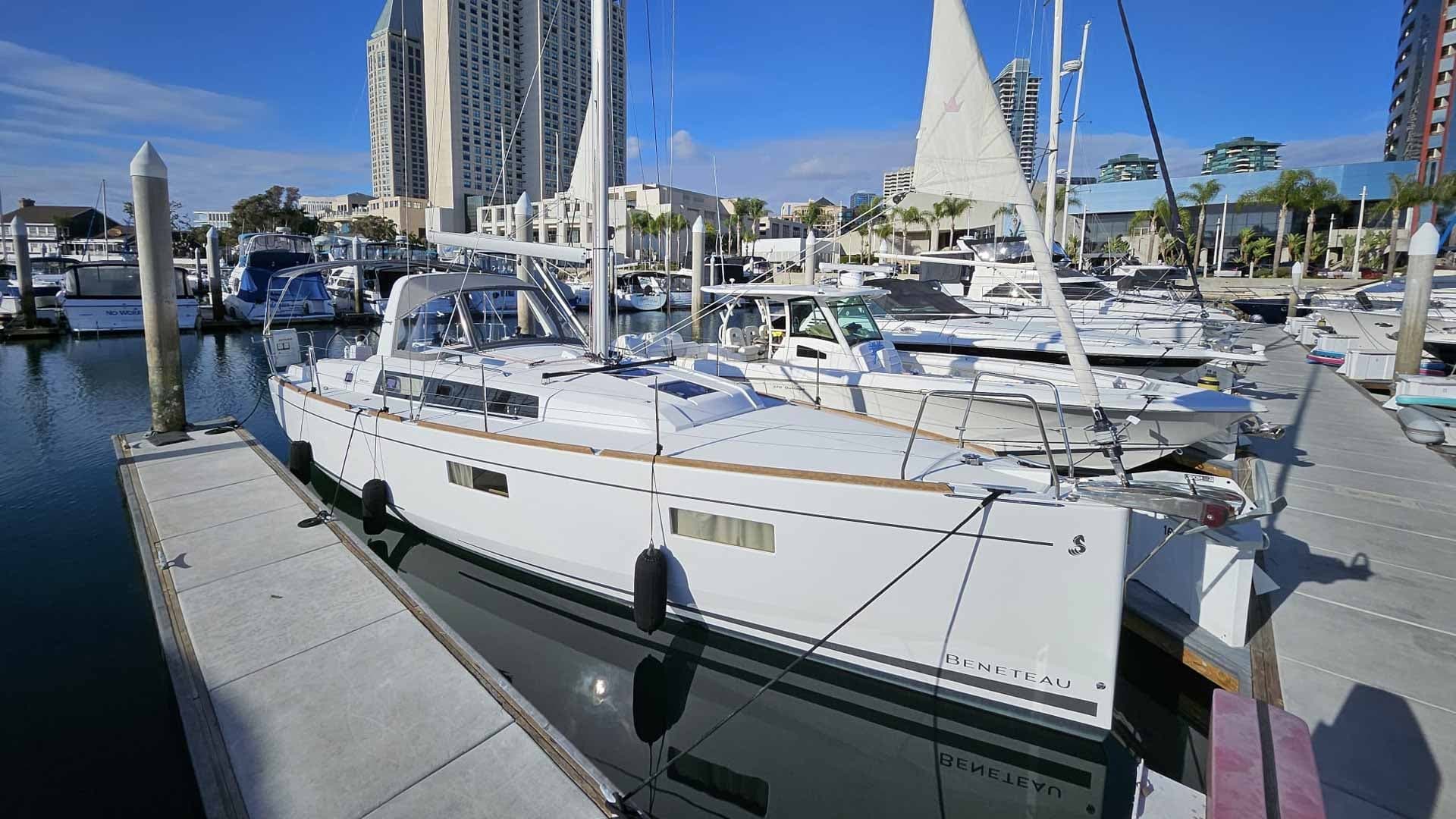 Sail San Diego in Style with Beneteau 39 Charter