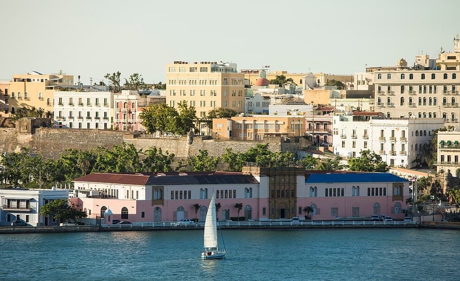 Sunset Sailing in San Juan: Private Classic Boat Cruise Past El Morro photo 4