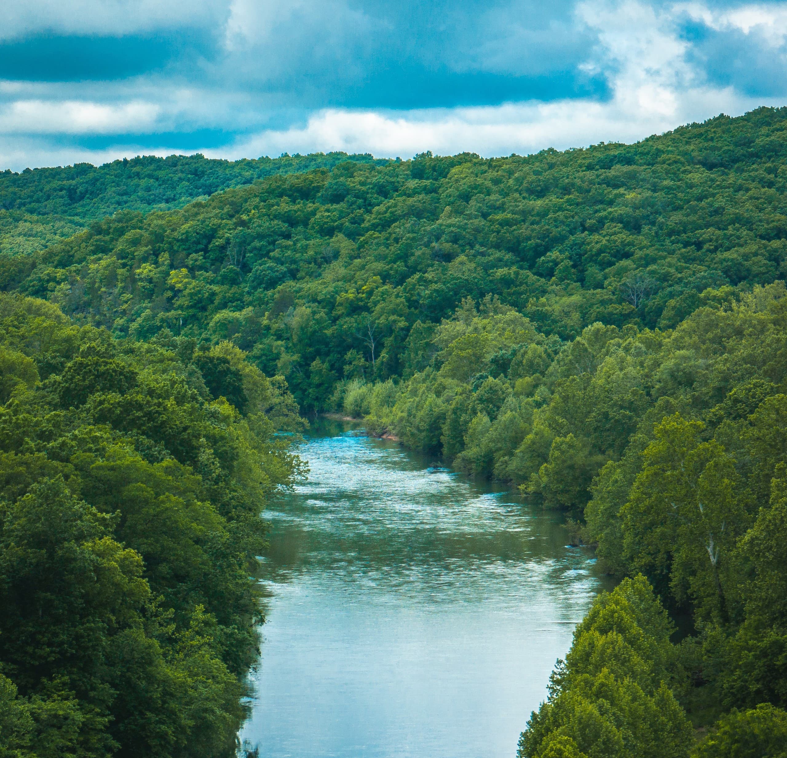 8-Mile Meramec River Float at Skinner's Landing — Family-Friendly Rafts & Kayaks photo 4