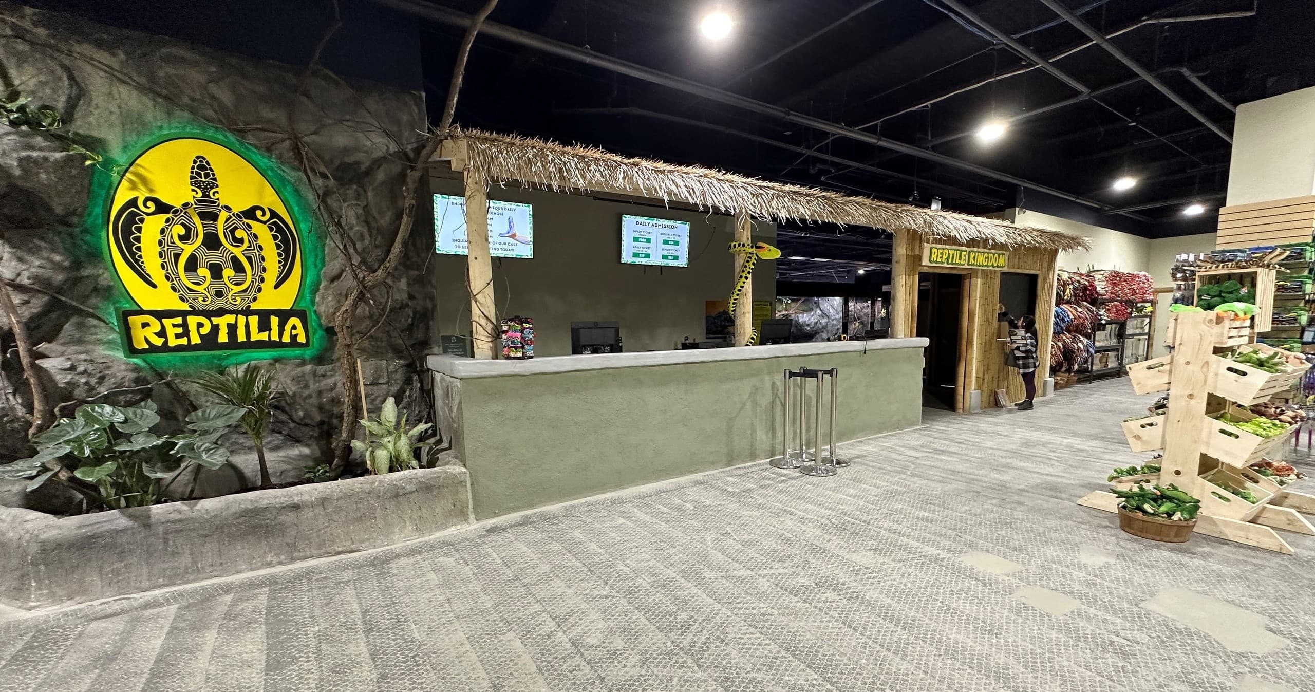 Reptilia London Admission in Whitby: Family Reptile Encounters
