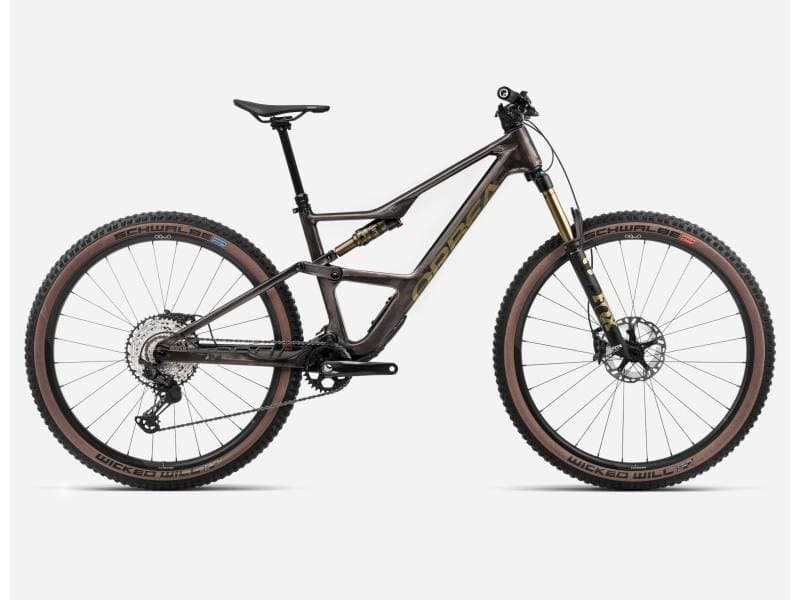Dream Bike Rentals in Cuyuna: Ride an Orbea Occam SL from Red Raven Bike Café
