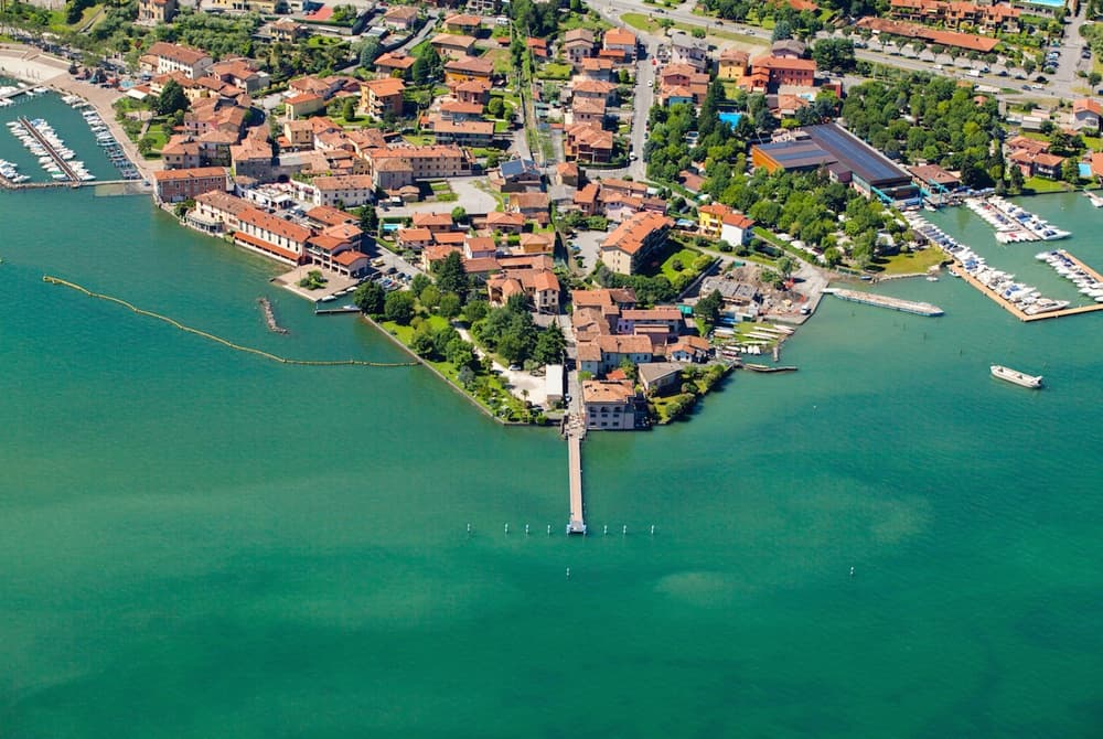 Boat Trips with Navigazione Lago D'Iseo: Da Pisogne a Clusane