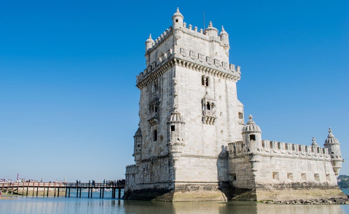 Land Adventures: Full Day Lisbon Private Tour by RM CESAR Tours