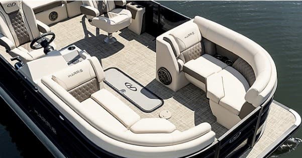 Luxury Pontoon Cruises on Okauchee Lake, Wisconsin
