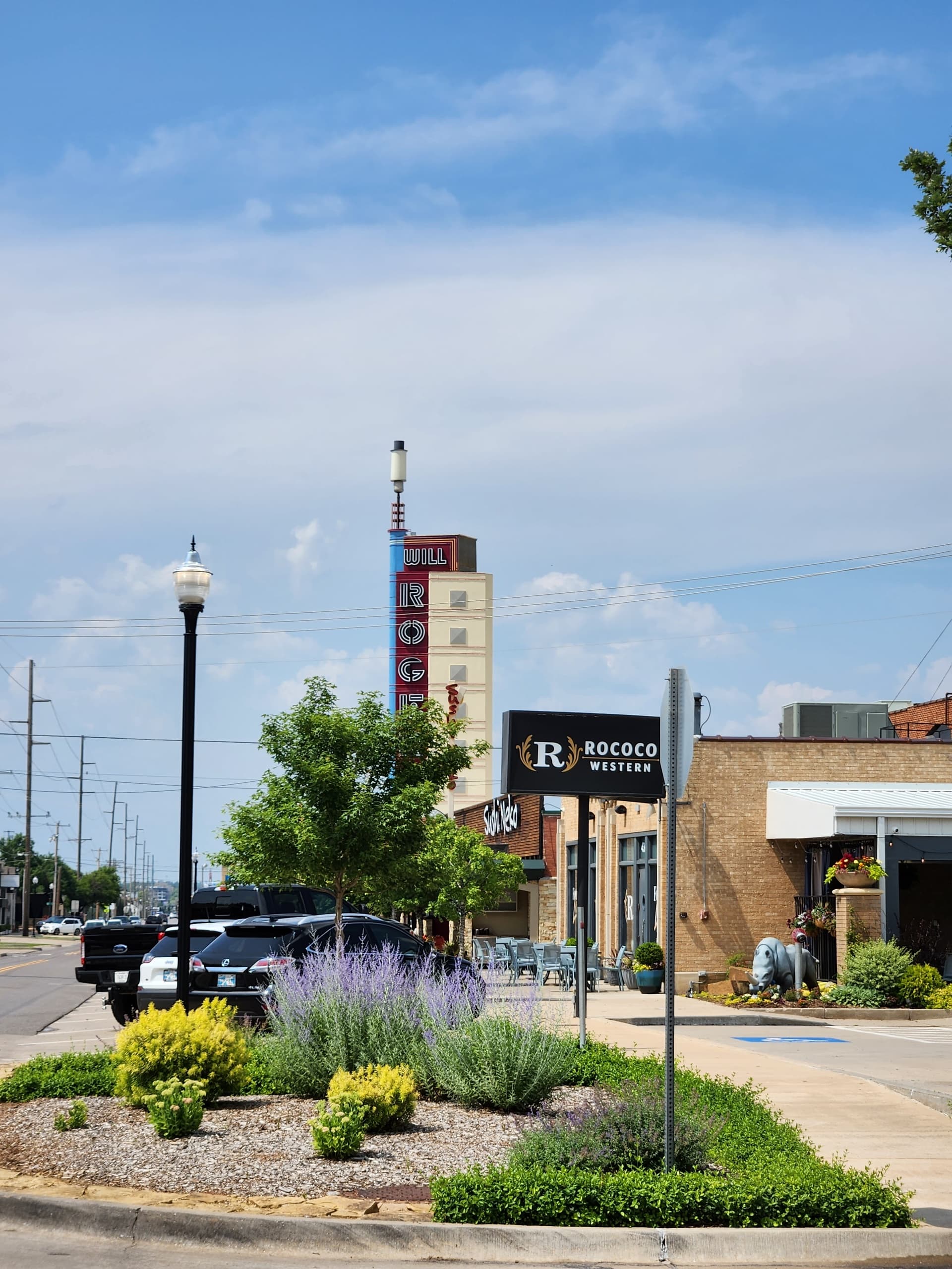 Downtown street scene in Edmond/Oklahoma with planted medians