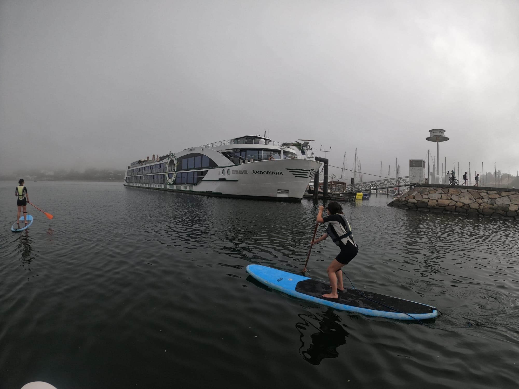 Stand-Up Paddleboard Tours with Surfing Porto on the Douro