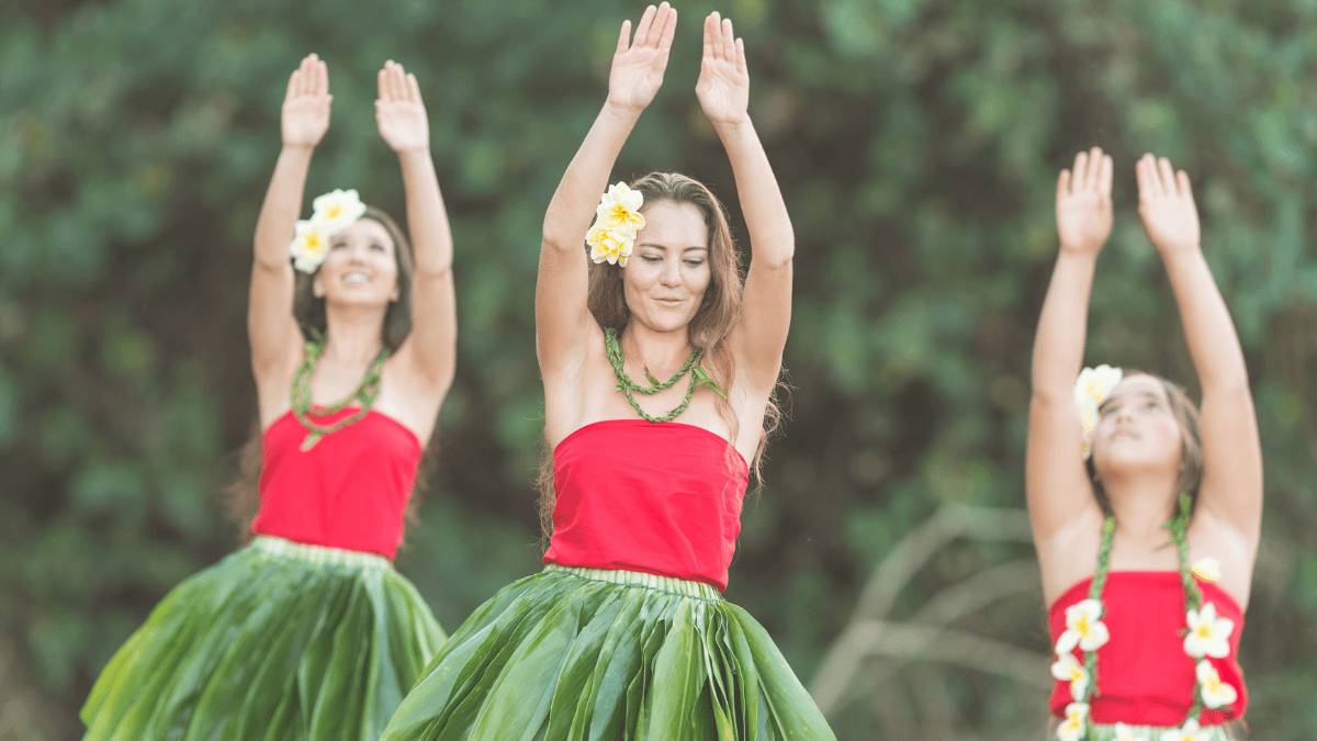 Private Luau Transportation Experience in Oahu, Hawaii