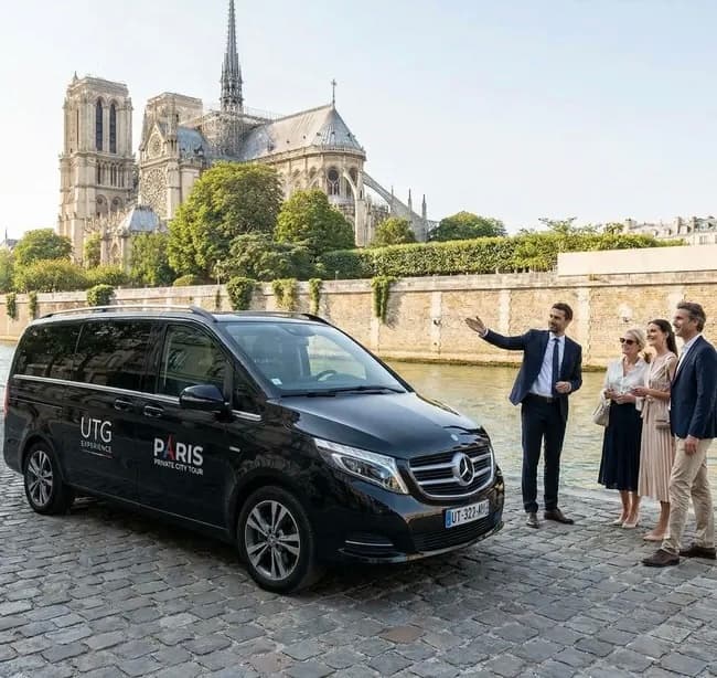 Private Paris Tour: Louvre & Notre-Dame in One Day photo 2