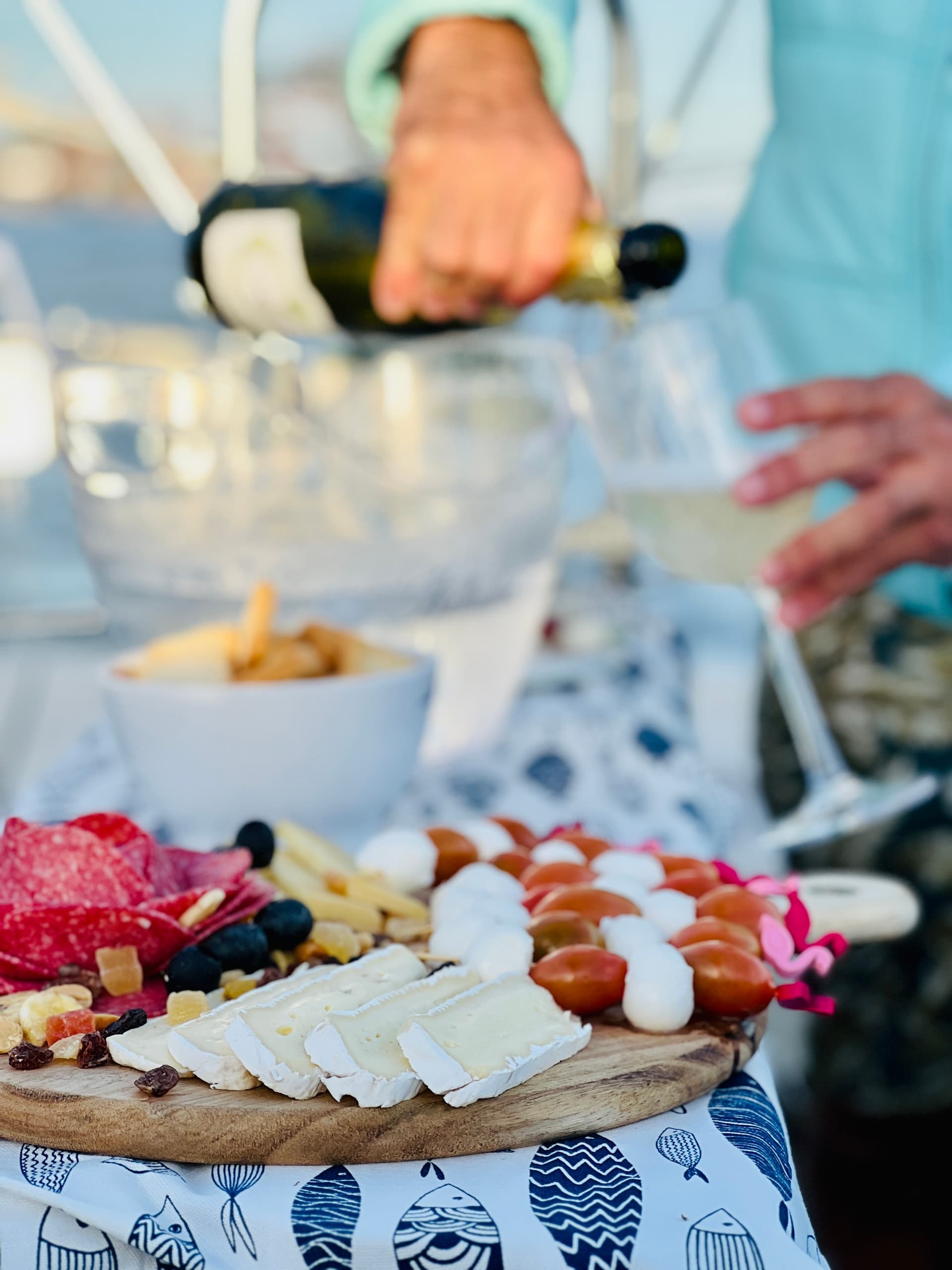 Romantic Sailing Yacht Cruise with Salty Planet in Lisboa