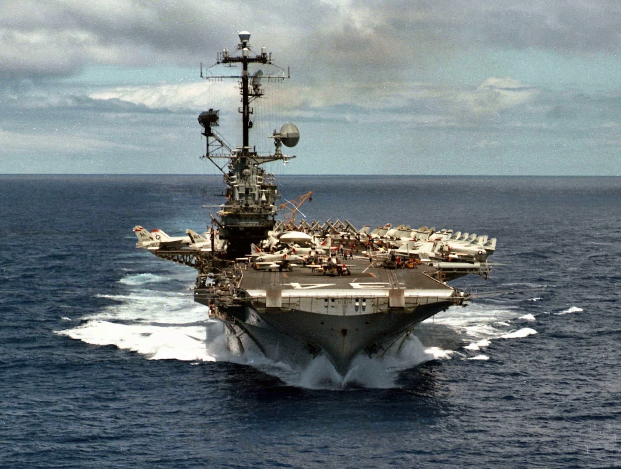 USS Oriskany Offshore Dive: 2-Tank Wreck Adventure From the Gulf photo 3