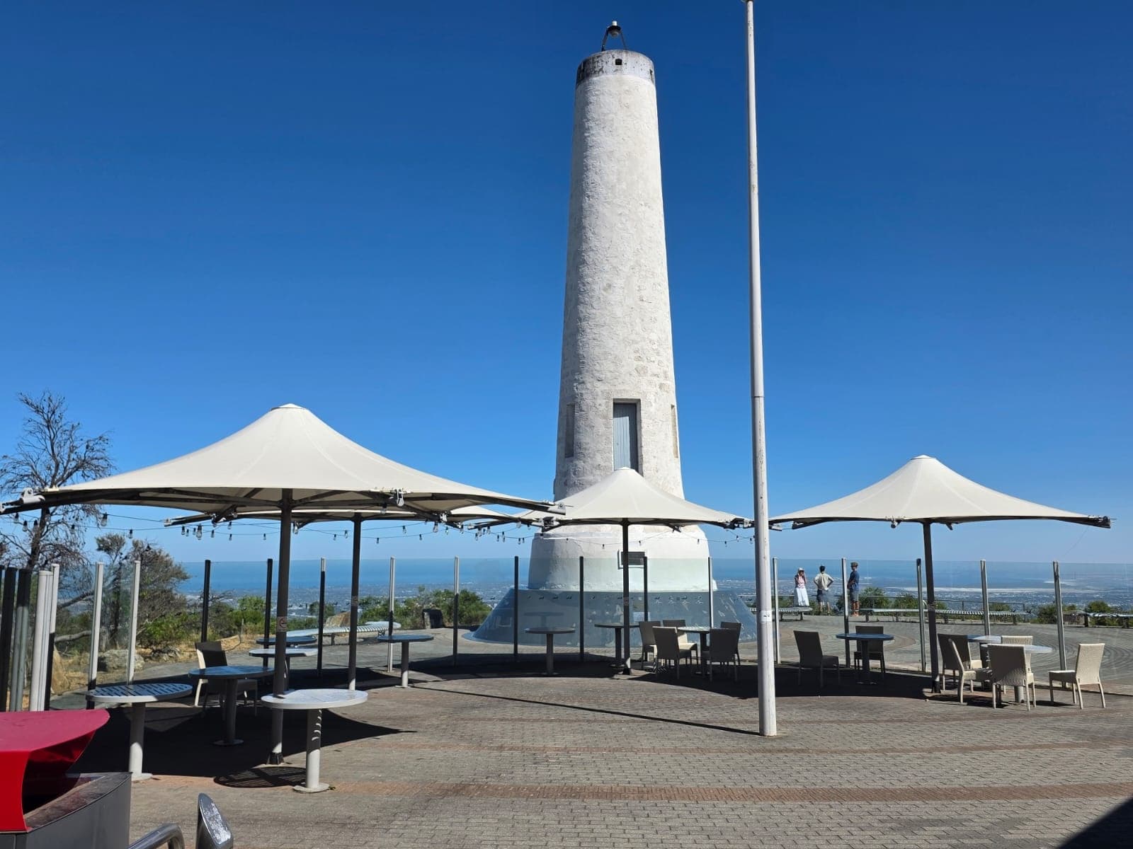 SA Hills & Wildlife Tour: Mount Lofty, Hahndorf, Victor Harbor & Urimbirra photo 2