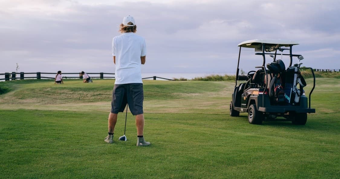 Cruise Crystal River with a 6-Seater Electric Golf Cart: Manatee-Season Mobility and Local Access