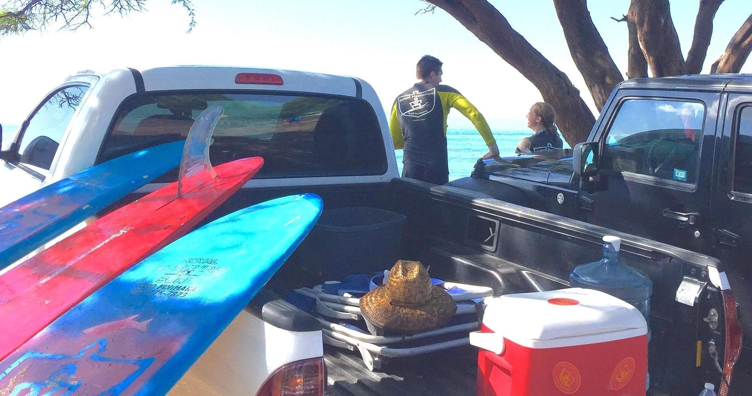 Surfari | Surf in Lahaina, Hawaii