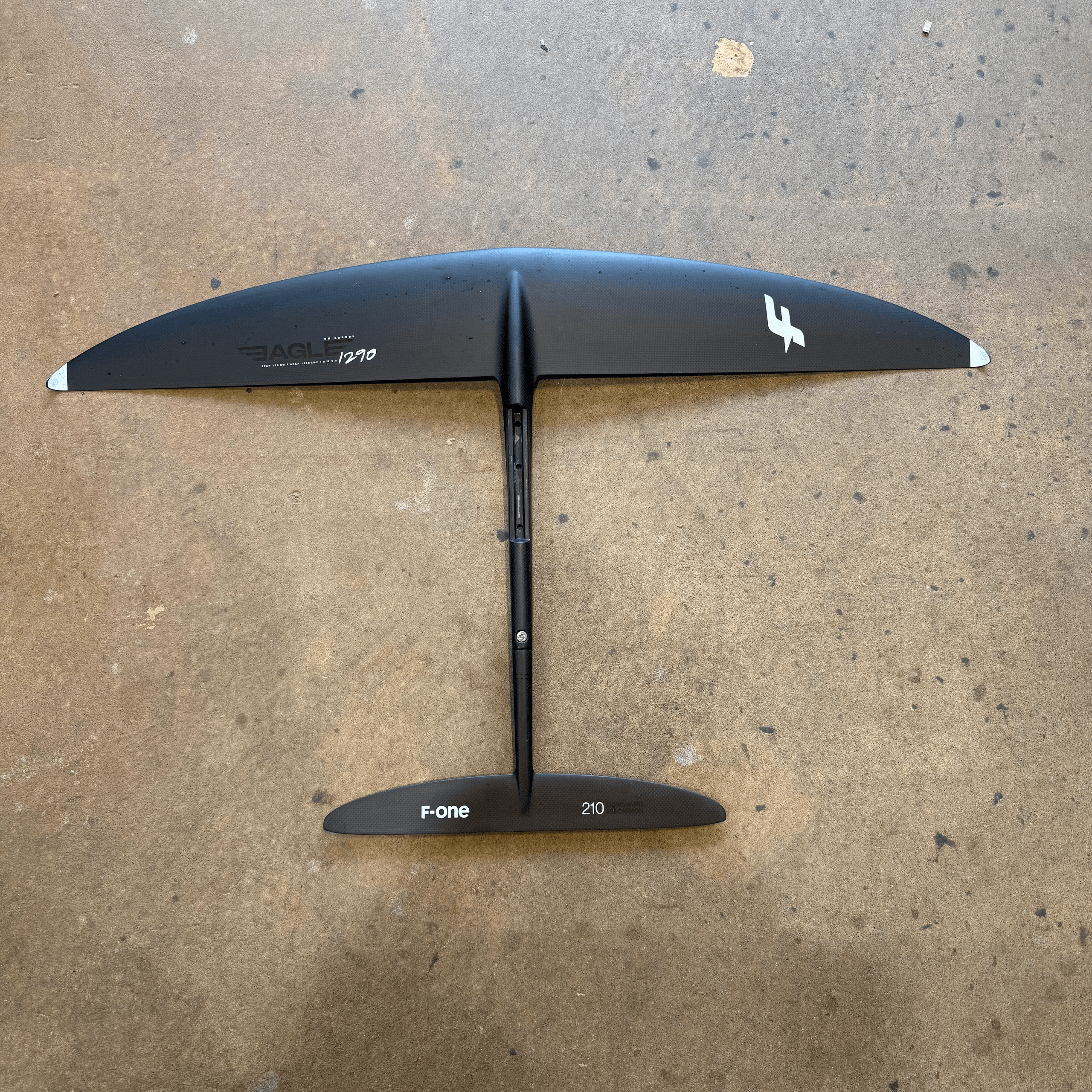 F‑One Eagle 1290 Rentals: Foil Lake Union with Urban Surf in Seattle