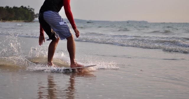 Venice Skimboarding with Ray's Rentals