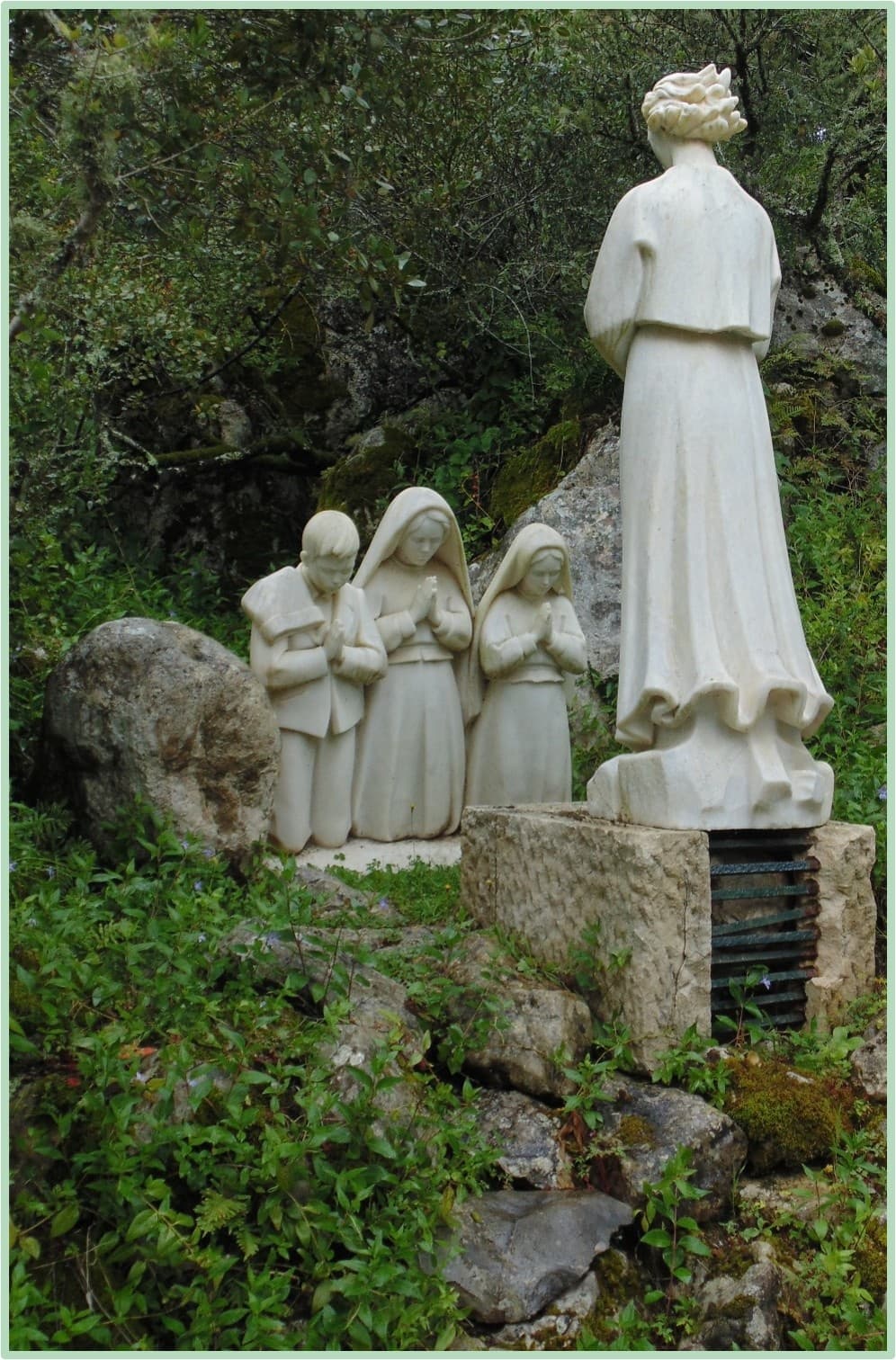 Historic Pilgrimage & Castles with Wonder Van in Portugal
