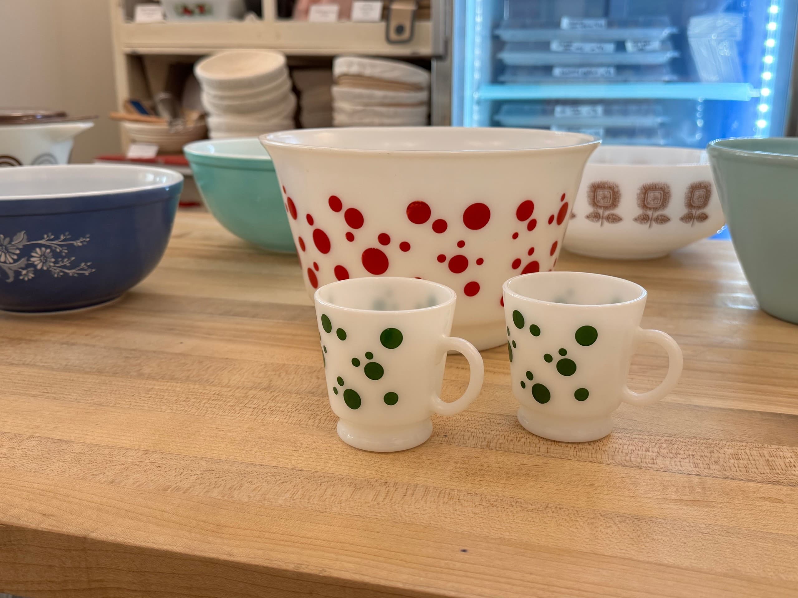 Bettie's Chicago Spring Cleaning Open House: Vintage Dishes, Camera Gear & Bake Sale photo 1